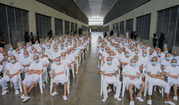 Pengadilan Massal El Salvador: 220 Anggota Geng Didakwa Bunuh 29 Ribu Orang